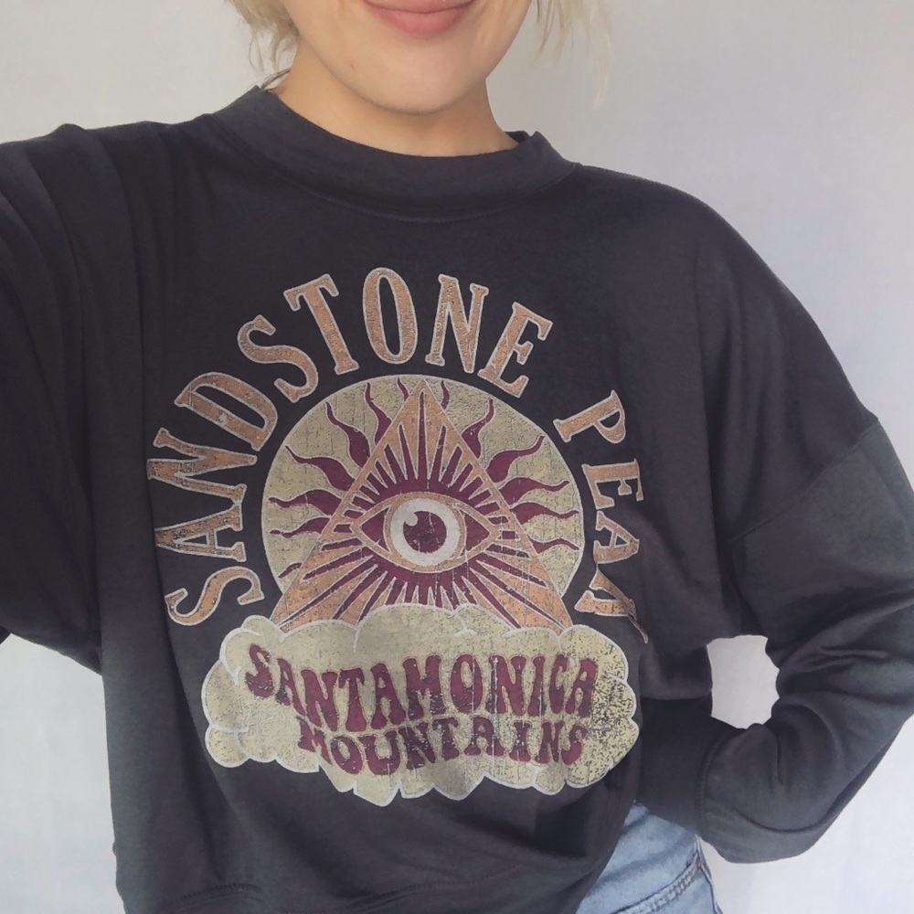 Sandstone‎ Peak NWOT Long Sleeve Tee